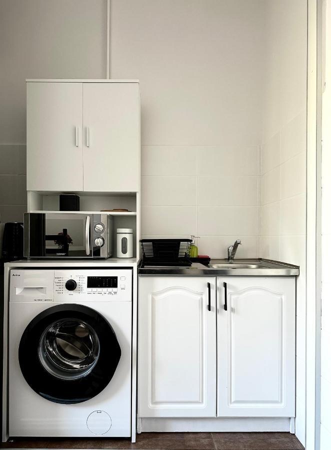 Charming Apartment In The City Center Warschau Buitenkant foto