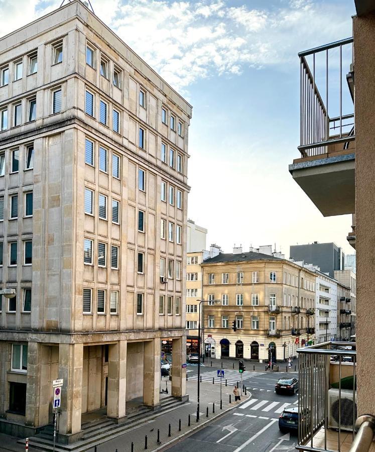 Charming Apartment In The City Center Warschau Buitenkant foto