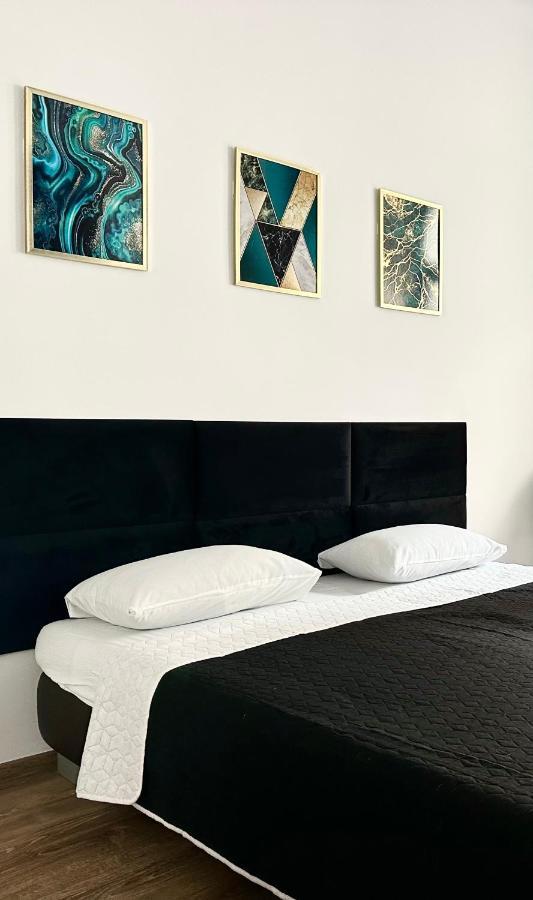 Charming Apartment In The City Center Warschau Buitenkant foto