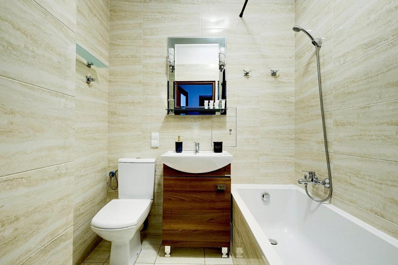Charming Apartment In The City Center Warschau Buitenkant foto