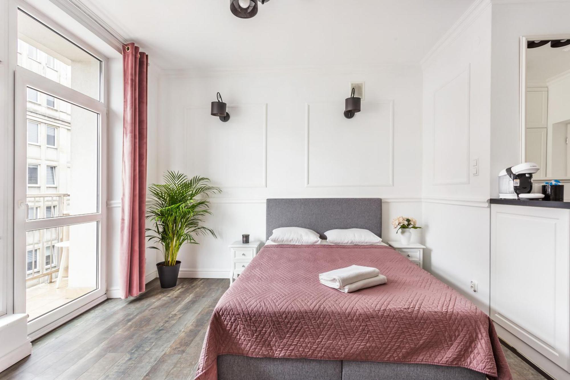 Charming Apartment In The City Center Warschau Buitenkant foto
