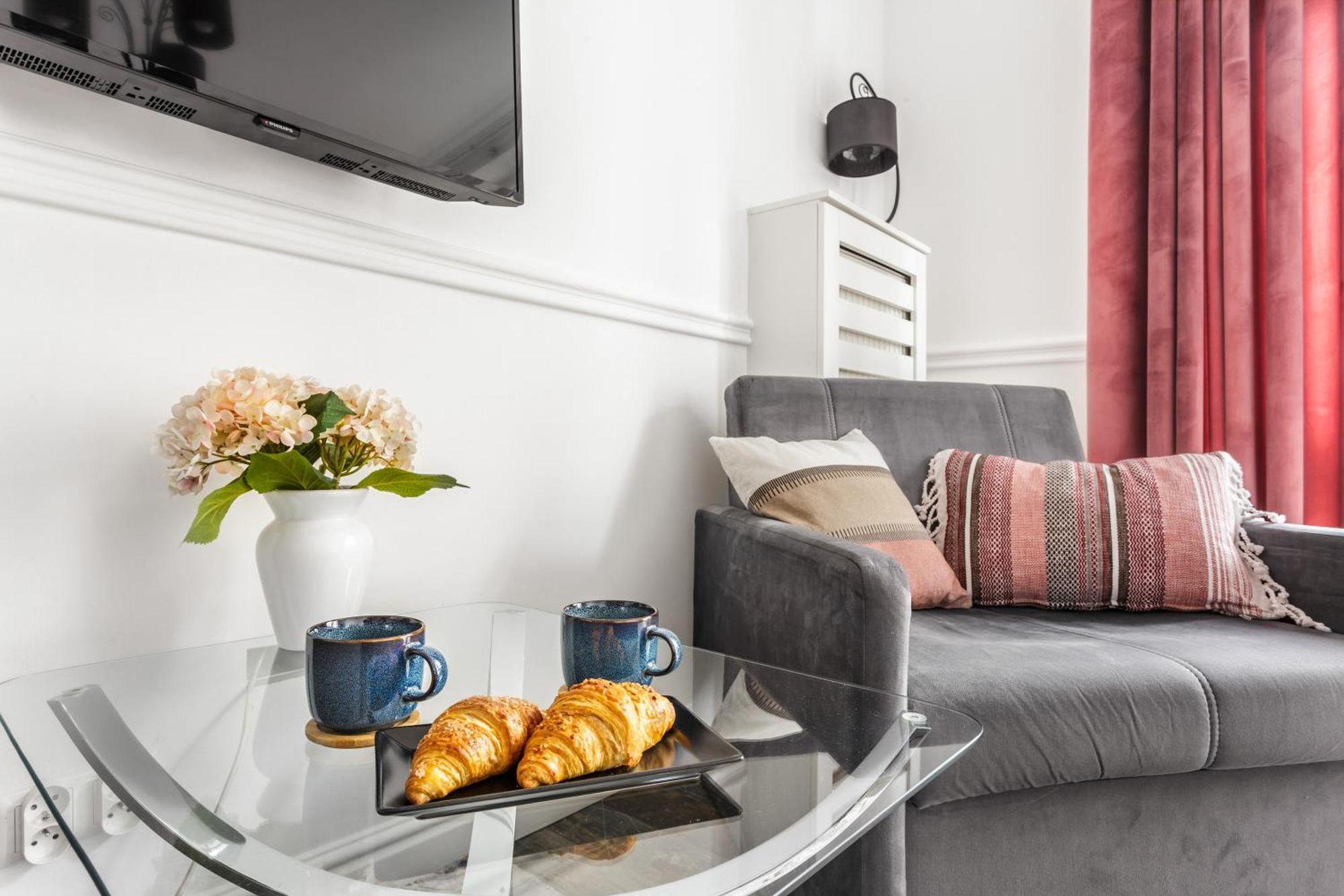 Charming Apartment In The City Center Warschau Buitenkant foto