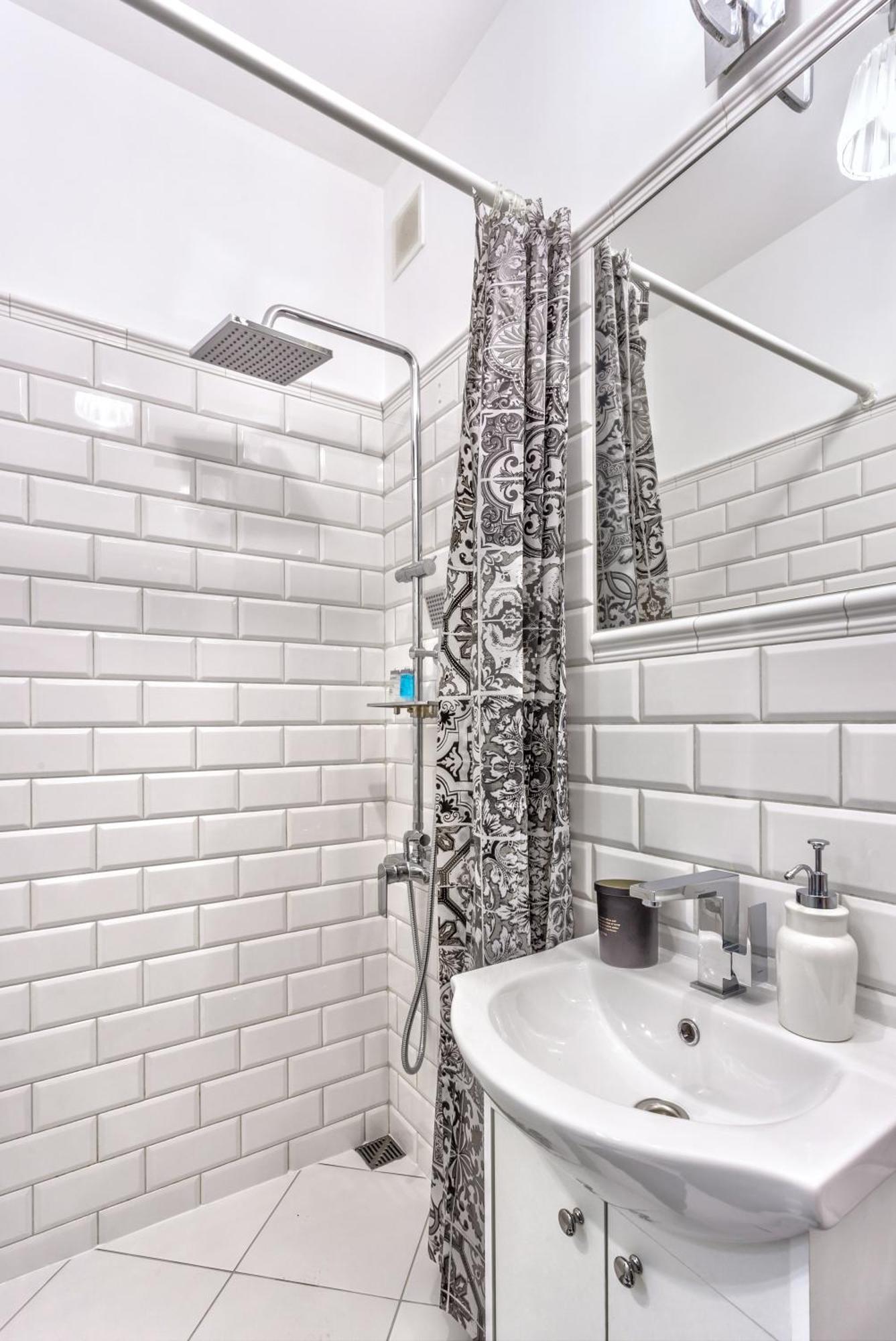 Charming Apartment In The City Center Warschau Buitenkant foto