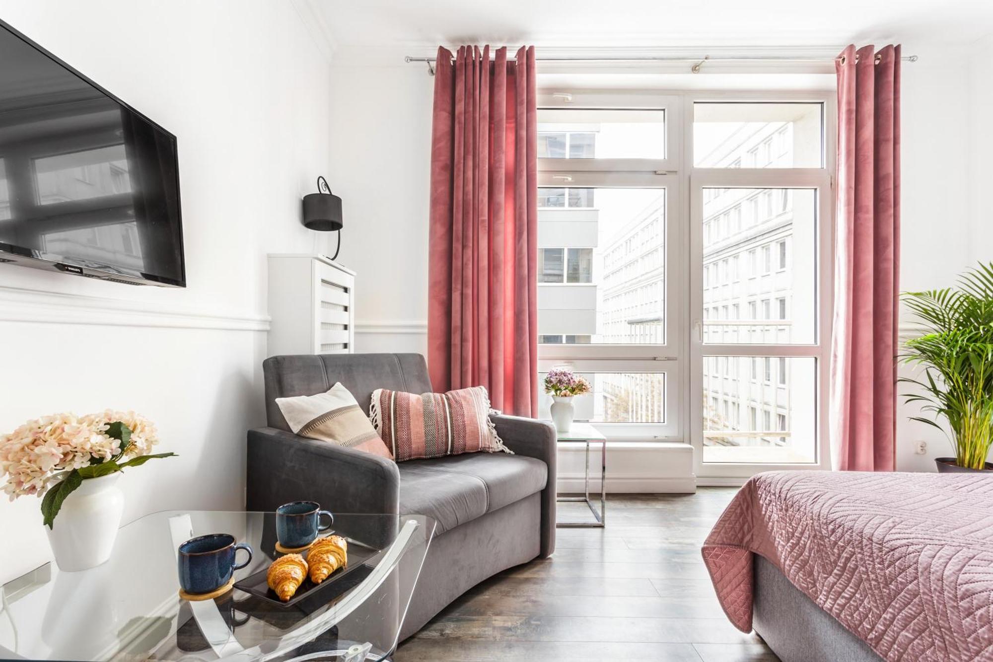 Charming Apartment In The City Center Warschau Buitenkant foto