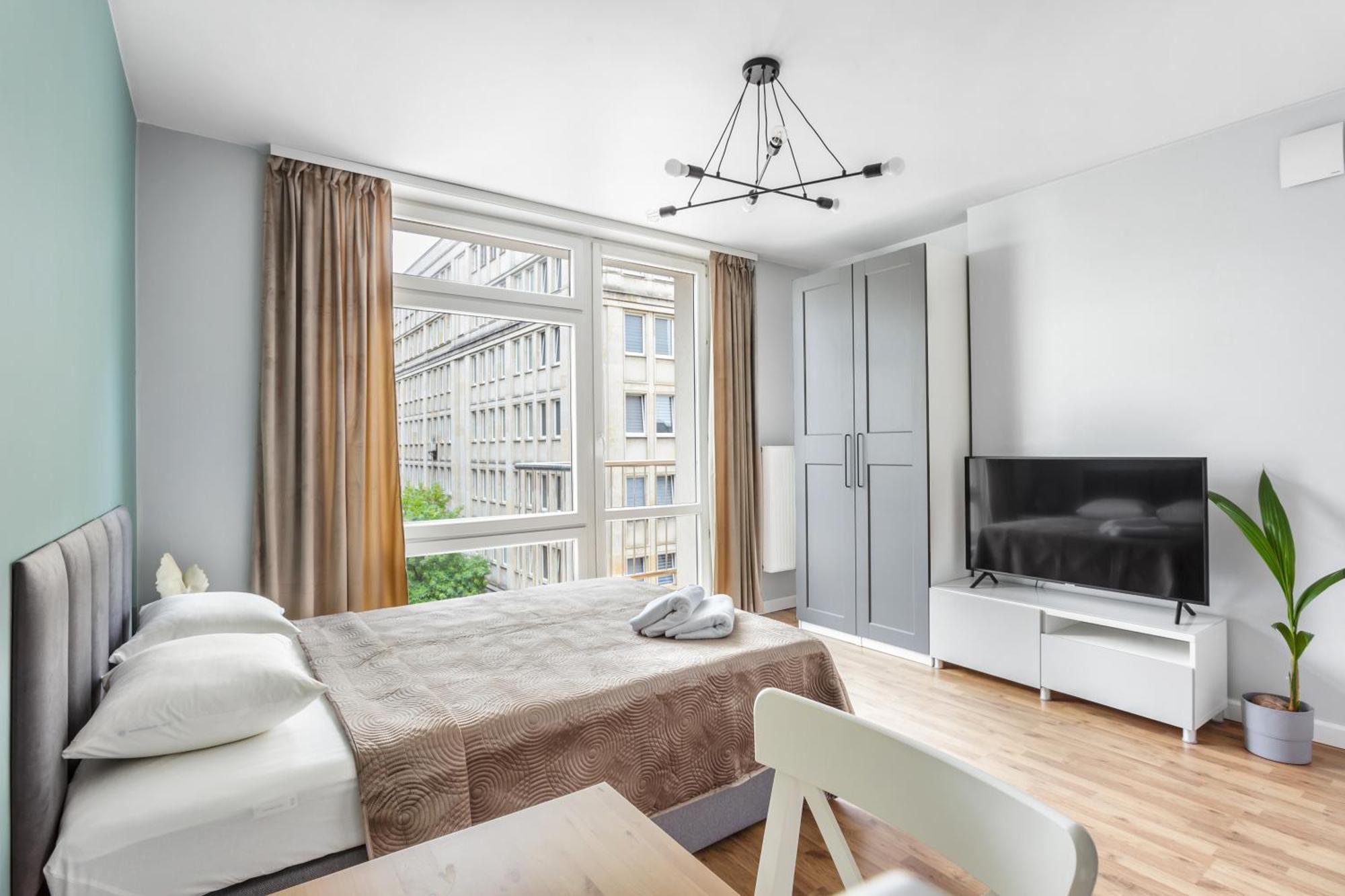Charming Apartment In The City Center Warschau Buitenkant foto